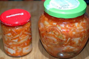 kimchi w słoiku
